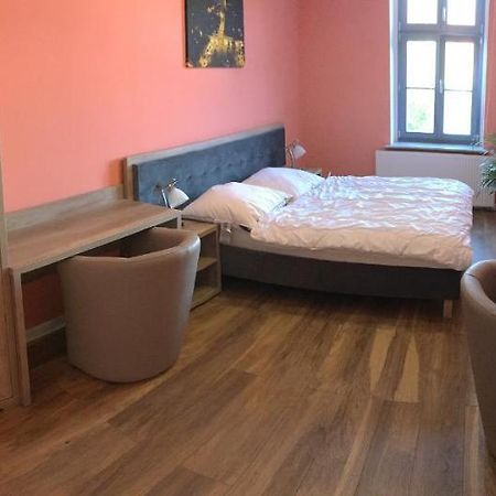 Apartament Kleopatra Hnězdno Exteriér fotografie