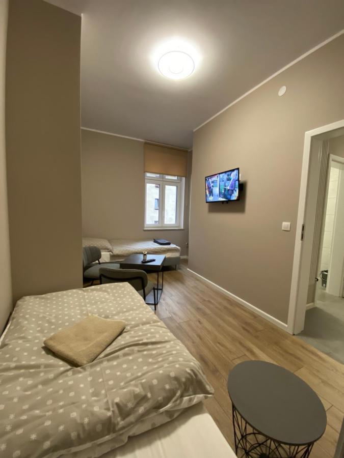 Apartament Kleopatra Hnězdno Exteriér fotografie