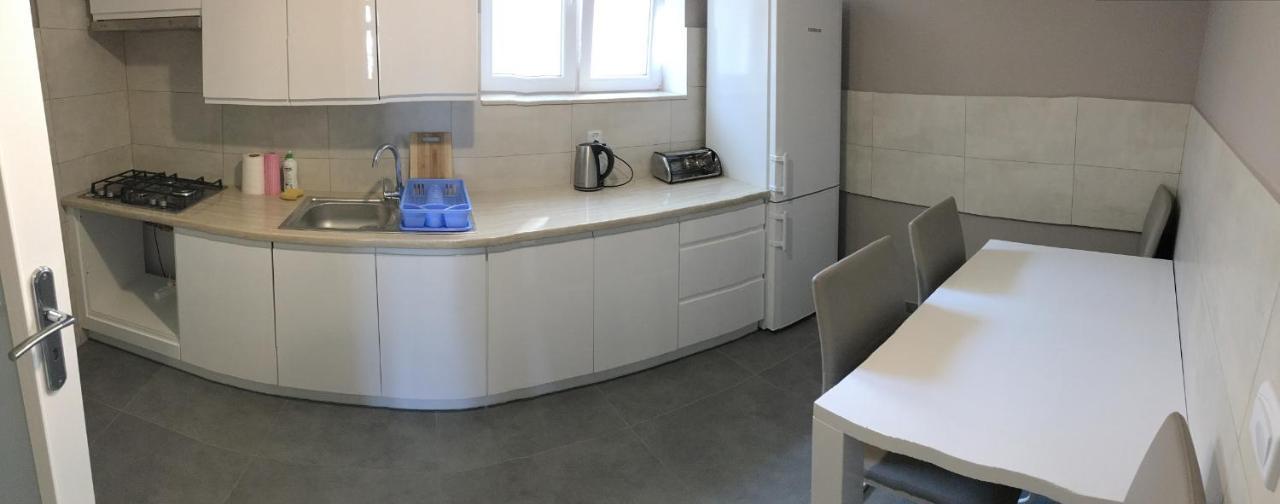 Apartament Kleopatra Hnězdno Exteriér fotografie